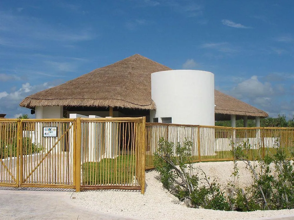 Bluebay Grand Esmeralda El Marlyn Azul Resort