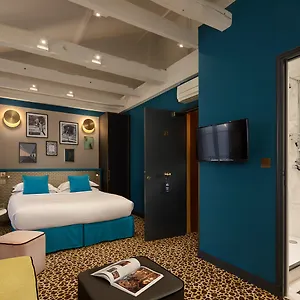 **** Otel Saint Germain Fransa