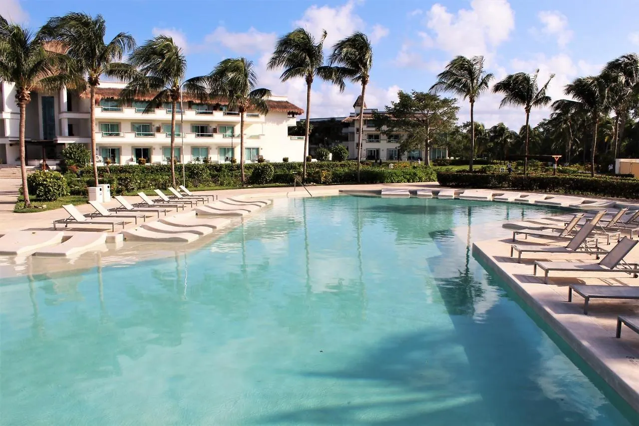 Bluebay Grand Esmeralda El Marlyn Azul 5*,  Meksika