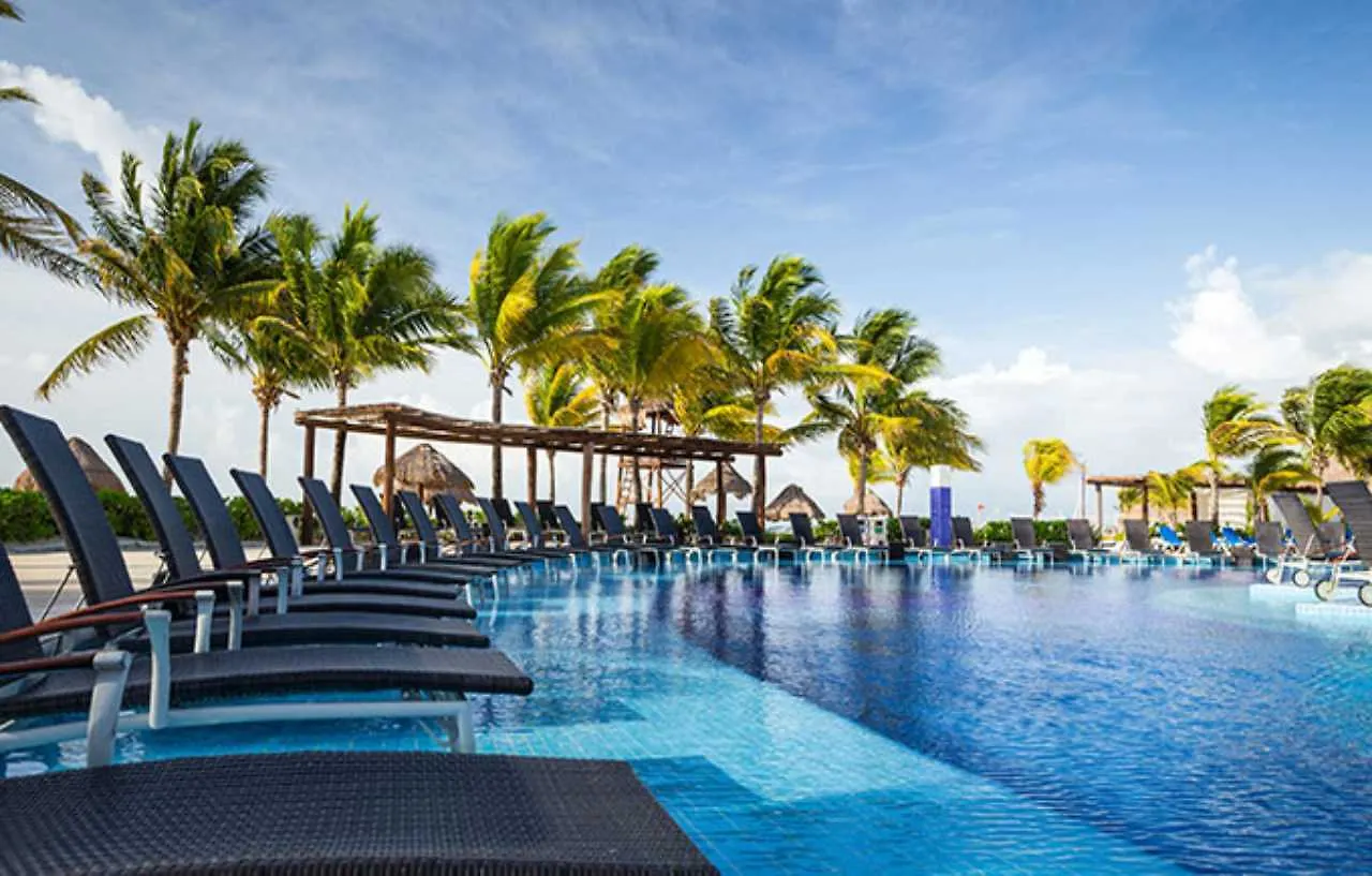 Bluebay Grand Esmeralda El Marlyn Azul 5*,  Meksika